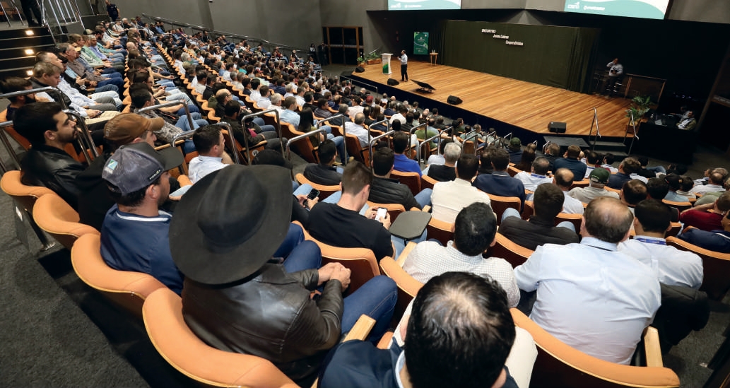 Evento em Campo Mourão reuniu cooperados e funcionários para comemorar o Dia do Cooperativismo