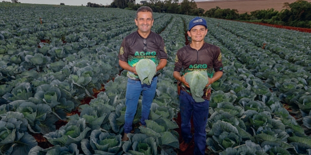 Osmarlei com técnicos da Coamo