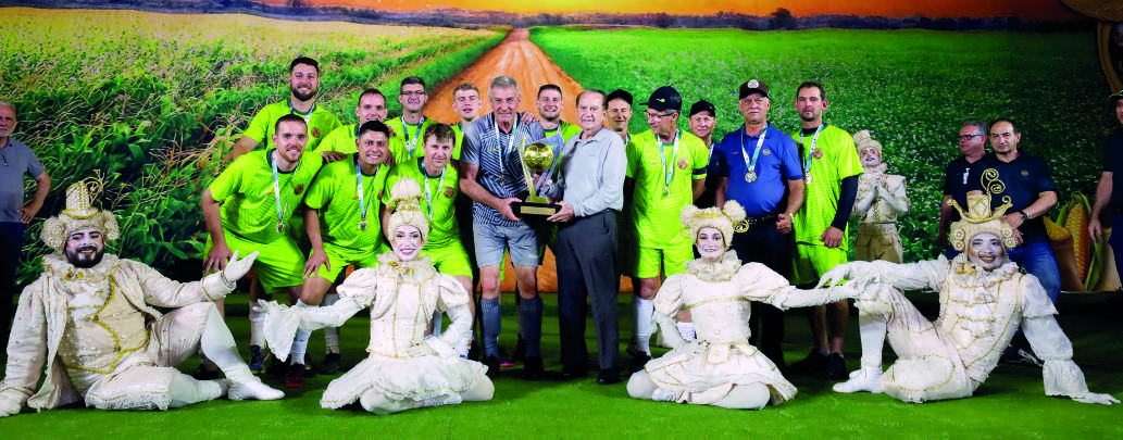 Equipe campeã Araucária