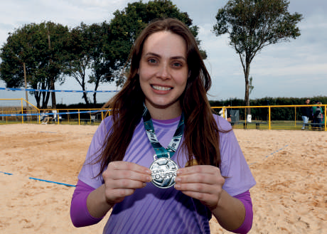 Flávia Fernanda Pereira Radecki Mailkut, de Mamborê
