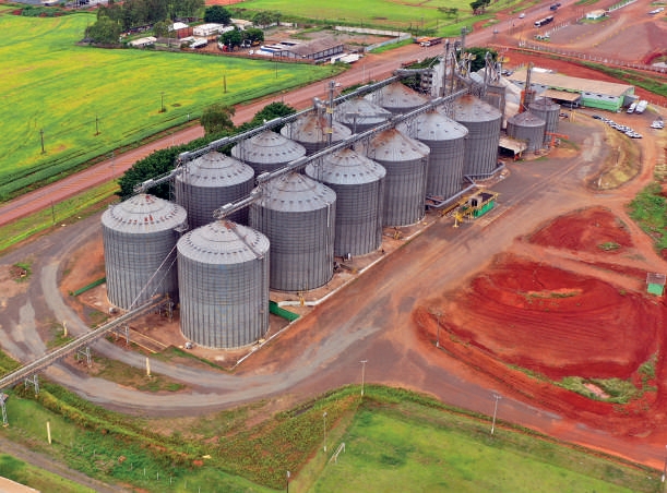 Silos da Unidade de Camb&eacute;
