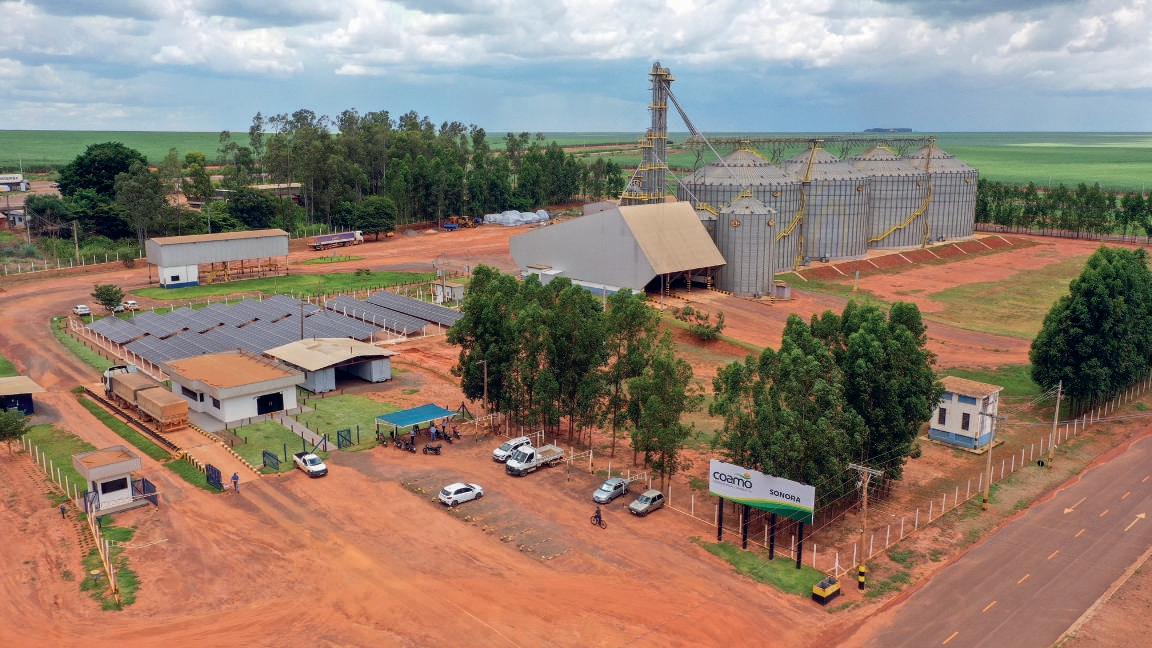 Vista a&eacute;rea das instala&ccedil;&otilde;es da Coamo em Sonora, MS