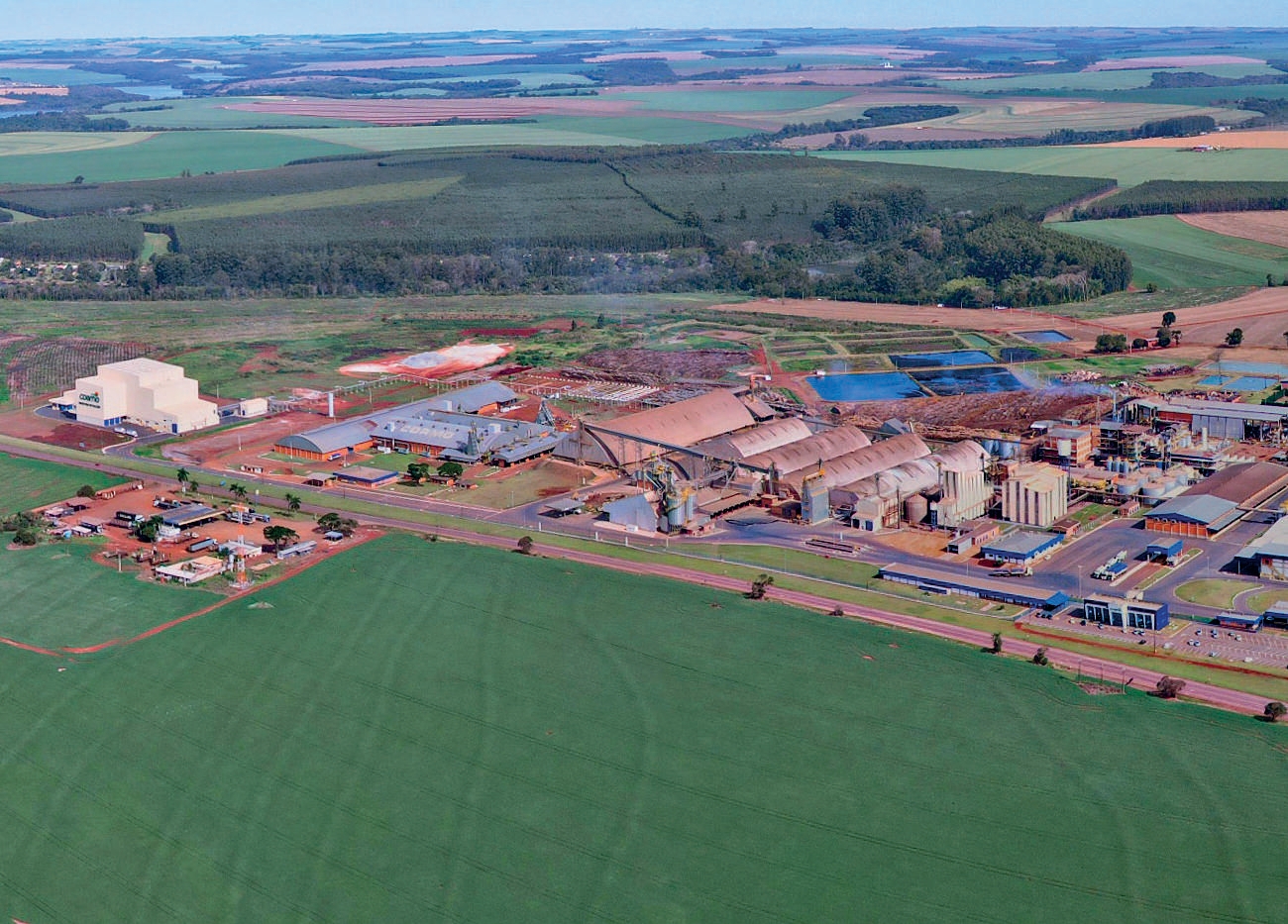 Vista a&eacute;rea do Parque Industrial da Coamo em Campo Mour&atilde;o (PR)