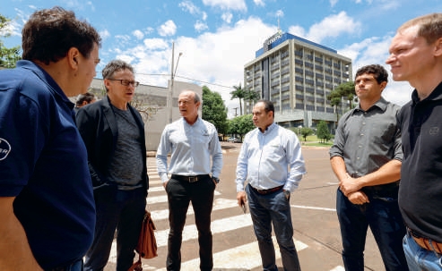 Visita externa da comitiva da Bayer